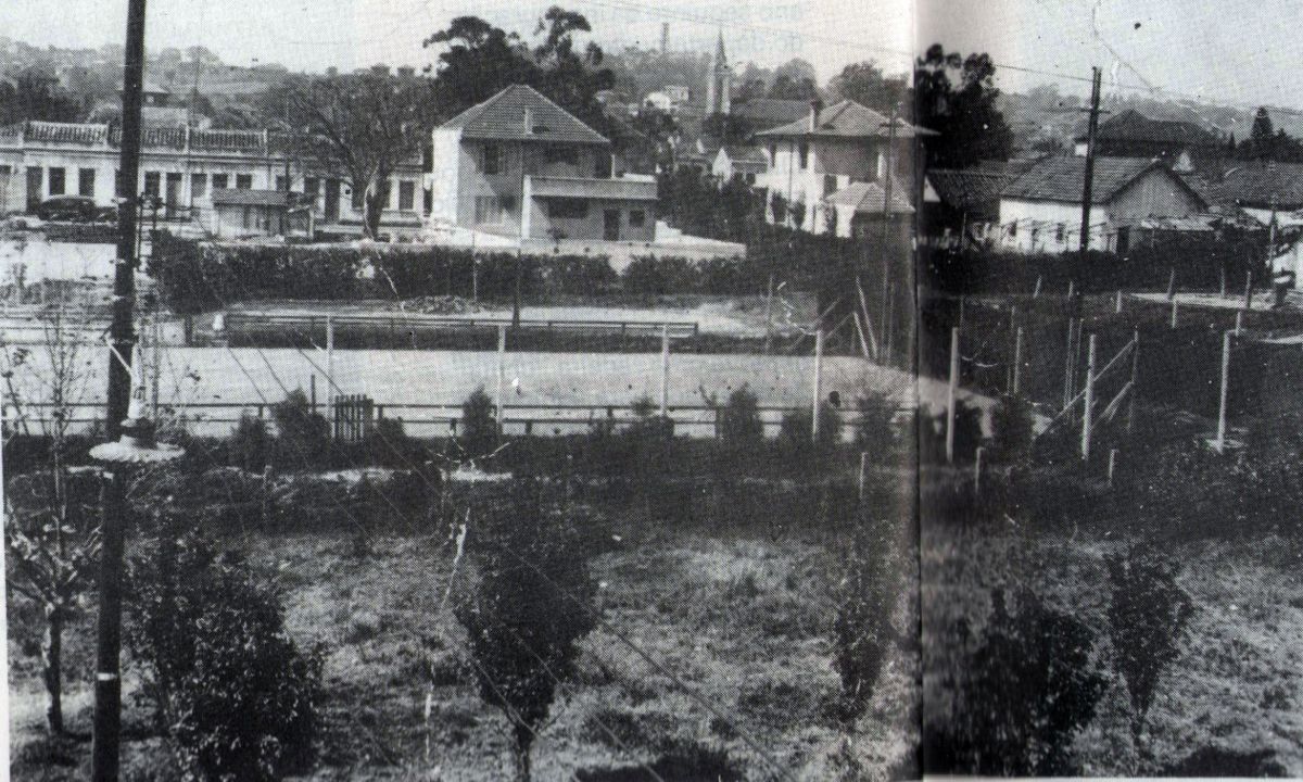 Antiga sede do Tennis Club Walhalla (atual Sede Nova York ALJ) no ano de 1941.