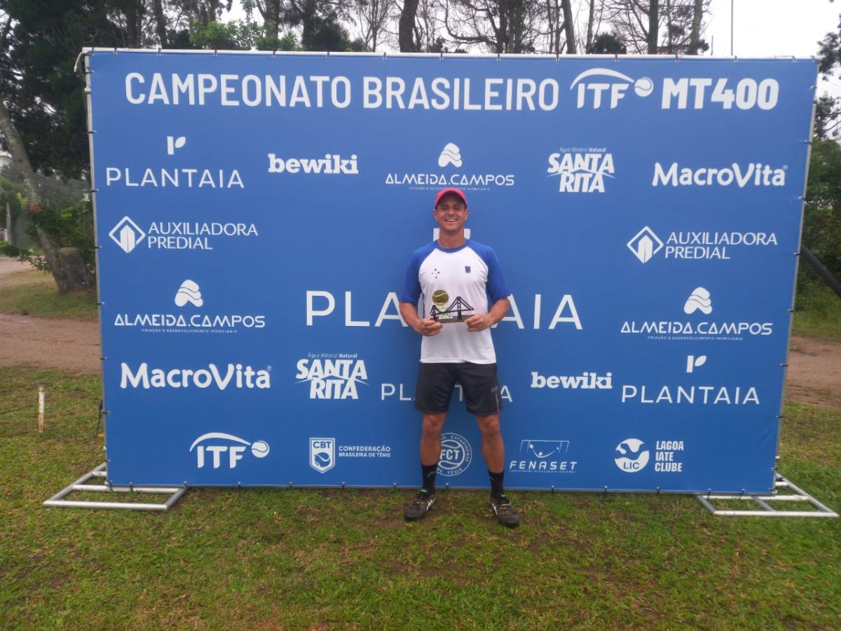 Marcelo Maciel celebra a conquista