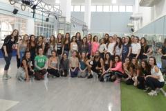 T�nis, dan�a e Functional Combat entram na agenda de atividades f�sicas das debutantes